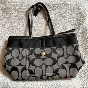 Coach Brand Medium Black Shoulder Purse